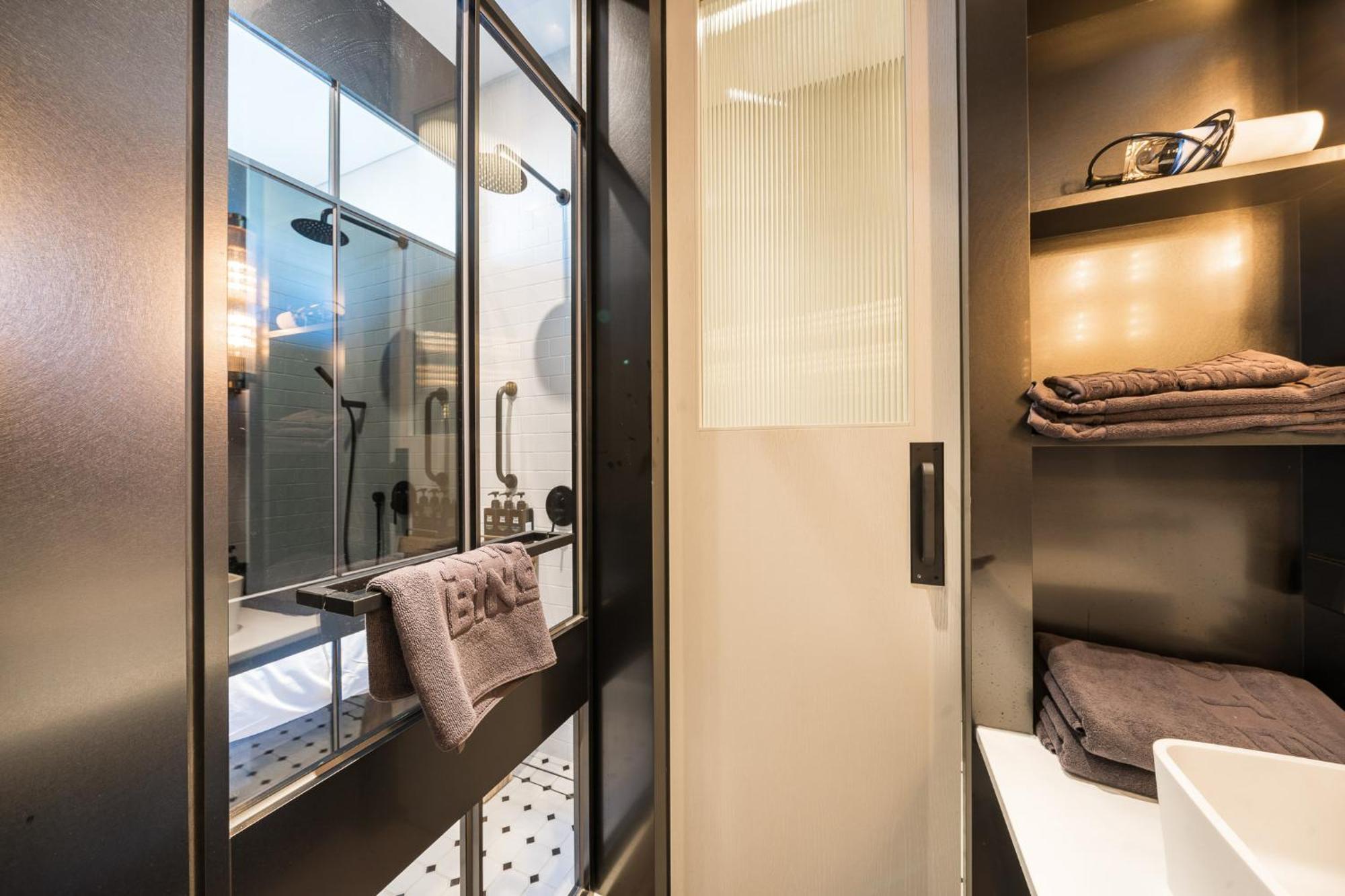 Junibino Hotel Hongdae Seoul Exterior photo